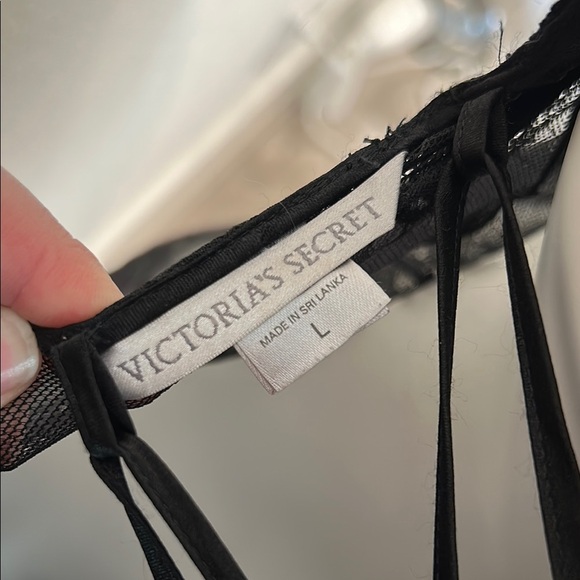 Victoria's Secret Black Lace Chemise with Plunging V-Neckline - Picture 2 of 5